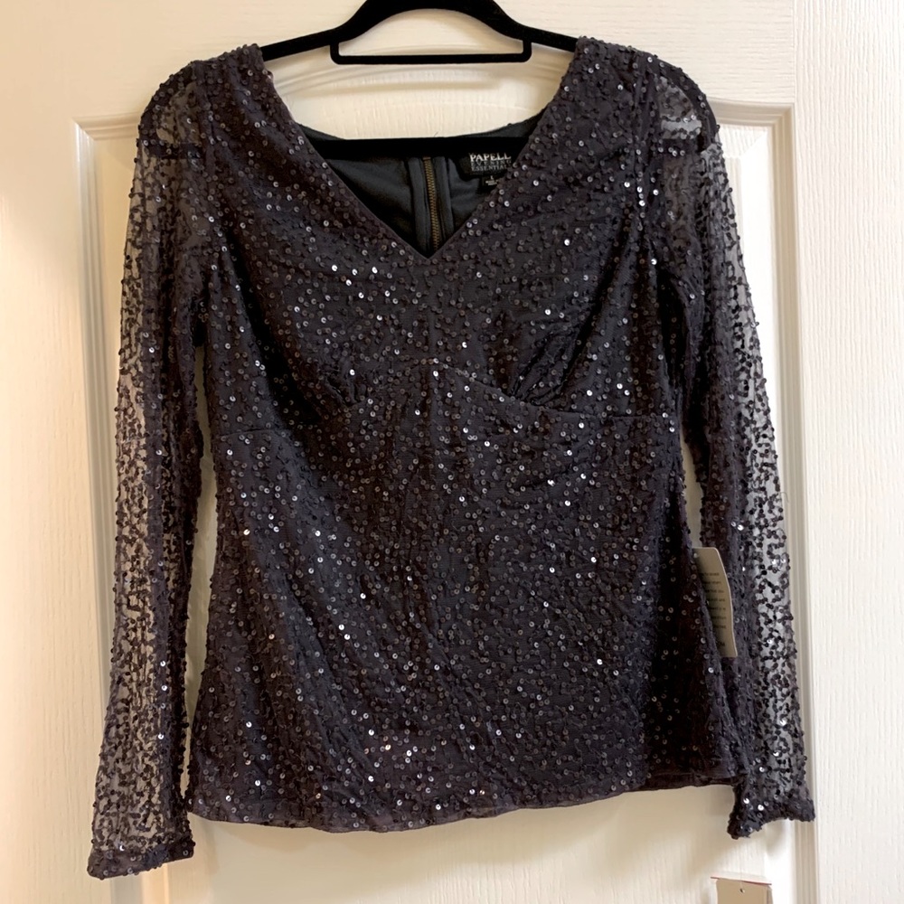 ***ADRIANNA PAPELL dark charcoal sequin top size L